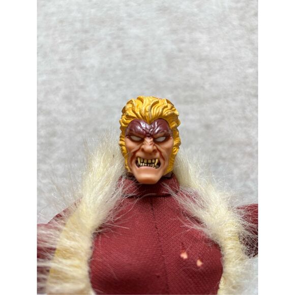 Sabretooth Marvel Cover Series Action Figure - Picture 6 of 12
